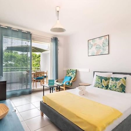 Flamboyant - Studio 2 Personnes Avec Lit De Qualite Hoteliere Separable Pour Couple Ou Amis Avec Tres Belle Terrasse A 12 Min A Pied Ou 4 Min En Voiture Du Lagon De L'Ermitage - St Gilles Les Bains La Saline Le Bains Eksteriør bilde